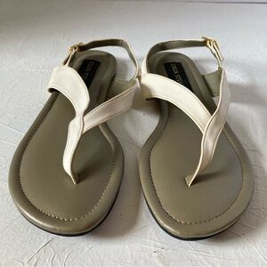 White Colin Stuart flat sandals New Old Stock in Box Size 6